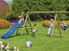 Willi-Spielanlage mit einer Rutsche, Schaukeln und Klettermöglichkeit von T&J